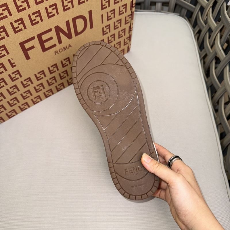 Fendi Low Shoes